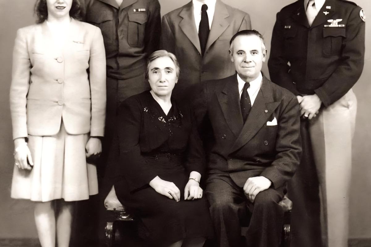 Seated: Rosa and Michele Suozzi (Rep. Suozzi's grandparents); Standing: Rose, Vincent (Jimmy), Mike, and Joseph (Rep. Suozzi’s father)